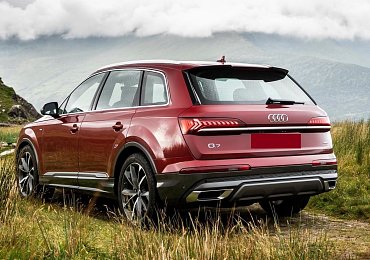 Zánovní prémiová SUV nabídnou za podobnou cenu mnohem více, než standardní „mainstream“