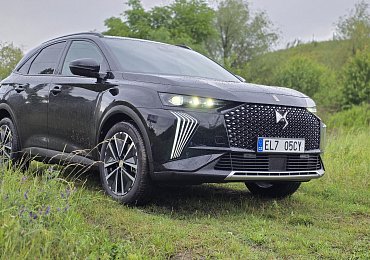 Test DS7 Edition France – elegance, výkon a udržitelnost v jednom