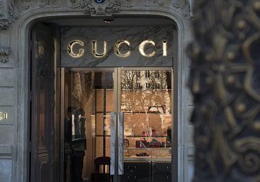 Gucci se stává první velkou značkou, která přijímá ApeCoin