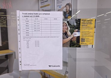 Na poštu jedině s dovolenou aneb paradoxní pracovní doba některých pošt komplikuje lidem život