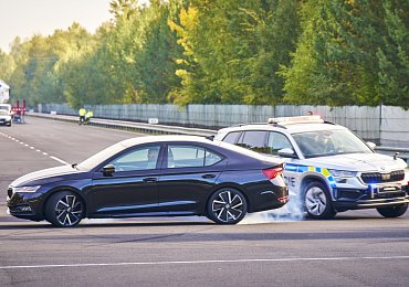 Postrčit a zatočit. Policejní Kodiaqy v akci