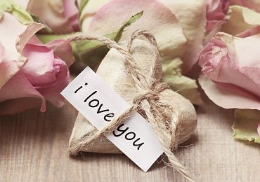 Někdo ho miluje, jiný nenávidí. Svátek svatého Valentýna je za dveřmi