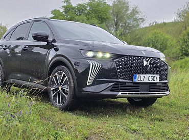 Test DS7 Edition France – elegance, výkon a udržitelnost v jednom