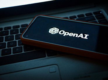 OpenAI představuje GPT-4.5: Vylepšená inteligence, ale za vyšší cenu