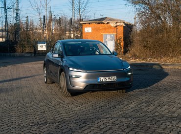 Dánská stavební firma vrací firemní Tesly. Kvůli Muskovi.