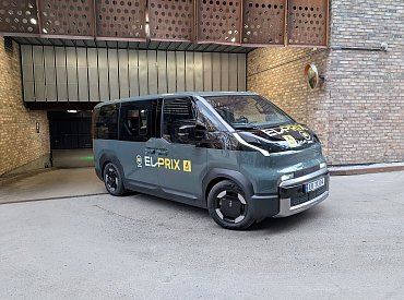 Elektrická dodávka Kia slaví úspěch. V Evropě ovládla přes třetinu trhu