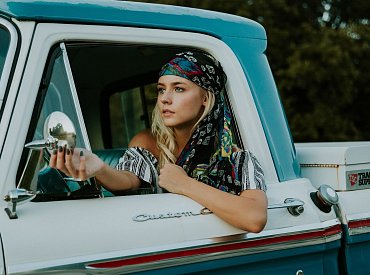 Řidičky maminky preferují větší benzínová auta. Čtvrtina pak chce automatickou převodovku