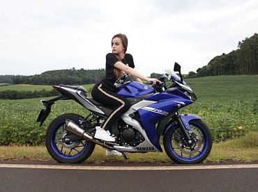 Až ve čtyřiceti jsem si uvědomila, jak nudně jsem žila. Místo brečení si teď užívám